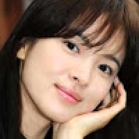 Bí quyết trang điểm của Song Hye Kyo trong "Hậu Duệ Mặt Trời"